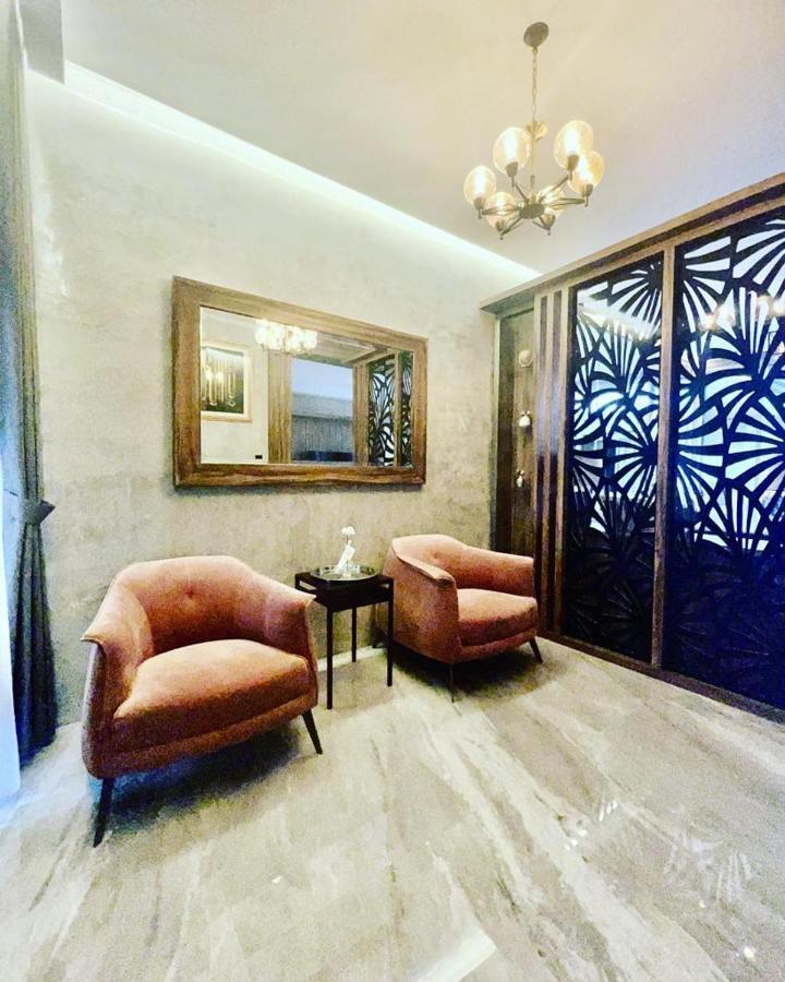 Villa Radja House Cipaku Indah à Bandung Extérieur photo